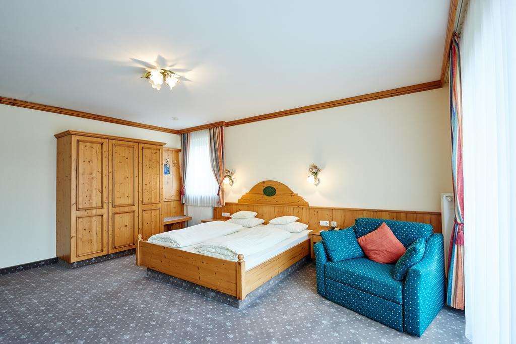 Hotel Am See Neutraubling Camera foto